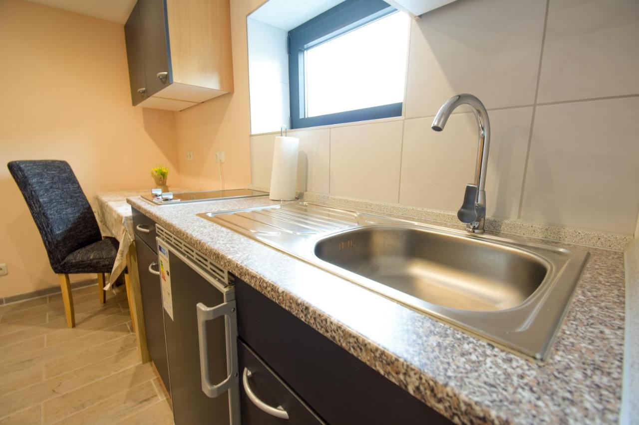 Mainzimmer - Business Apartments Hasloch  Εξωτερικό φωτογραφία