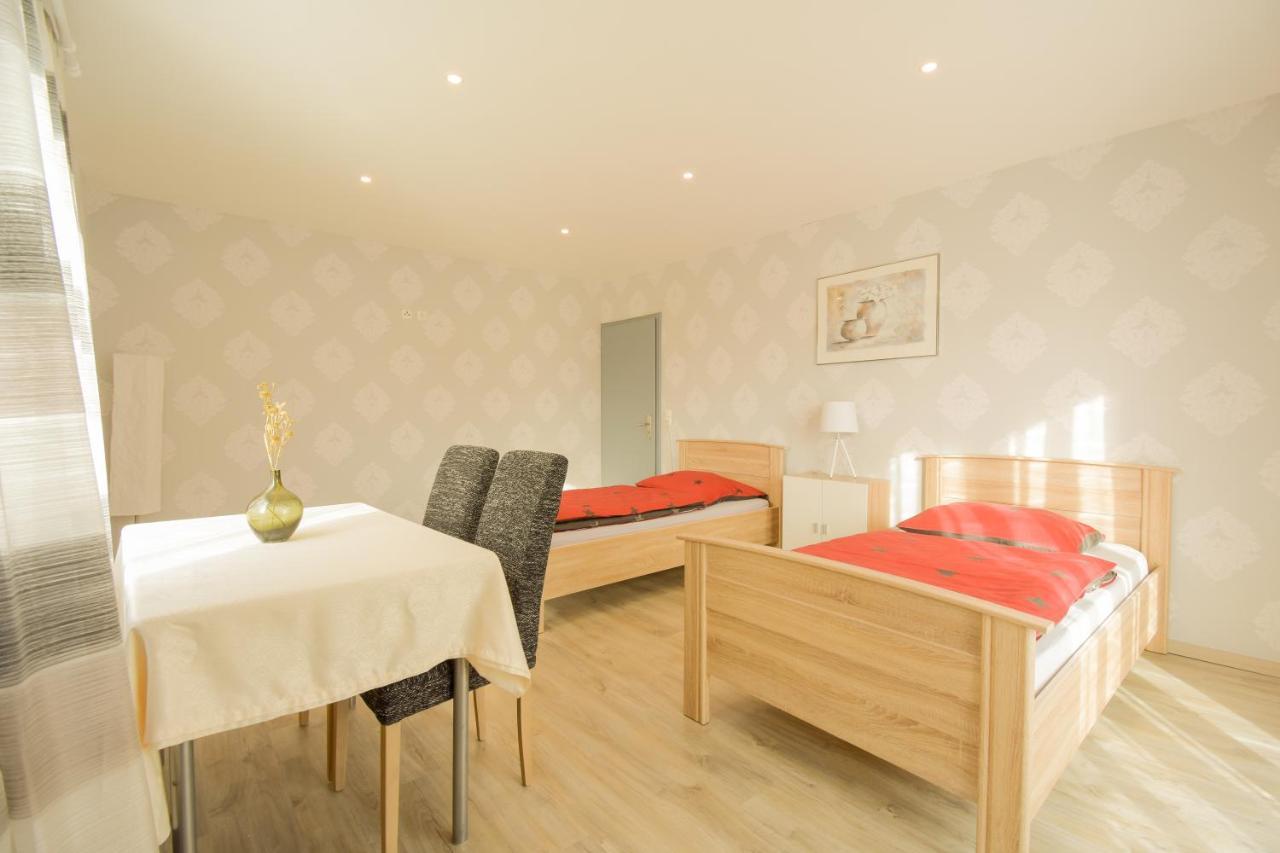 Mainzimmer - Business Apartments Hasloch  Εξωτερικό φωτογραφία